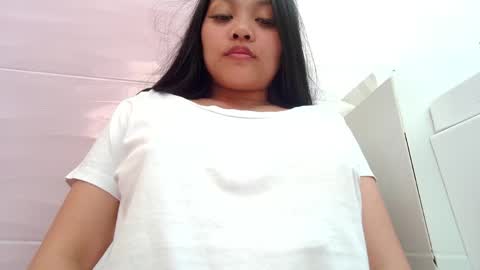 Snapshot of makulato chatting on May 25, 2026, 3:07 pm Maya online show from May 25, 2026, 3:07 pm