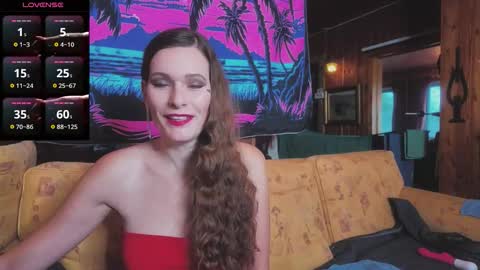 Mal Dee online show from November 24, 2025, 8:36 am