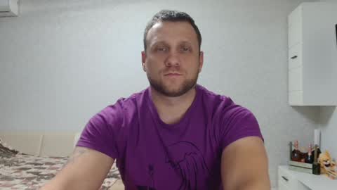 Snapshot of malchyshka chatting on December 8, 2024, 11:57 am malchyshka online show from December 8, 2024, 11:57 am