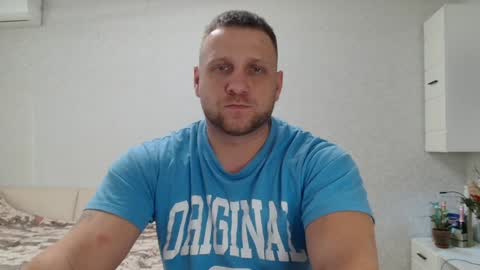 Snapshot of malchyshka chatting on January 2, 2025, 10:48 am malchyshka online show from January 2, 2025, 10:48 am