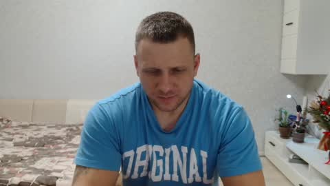 Snapshot of malchyshka chatting on January 22, 2025, 5:17 pm malchyshka online show from January 22, 2025, 5:17 pm
