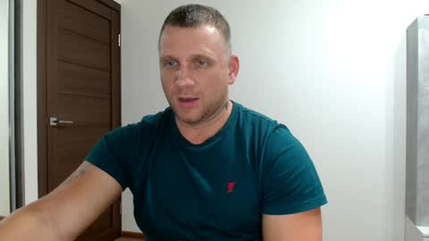 Snapshot of malchyshka chatting on October 24, 2025, 6:48 pm malchyshka online show from October 24, 2025, 6:48 pm