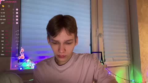 Tom and Mark 3 online show from December 24, 2024, 6:44 am