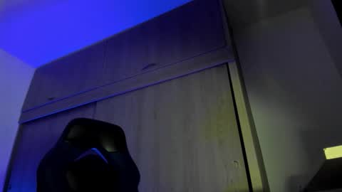 ADAM         online show from December 21, 2025, 4:08 am