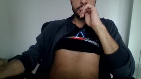 Boybi online show from January 18, 2026, 10:19 am