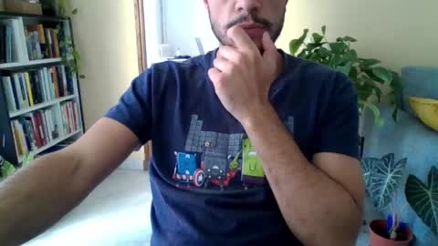 Boybi online show from April 24, 2026, 12:07 pm