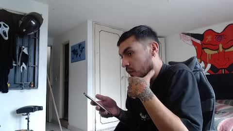 malek_xarx online show from April 10, 2026, 3:06 pm