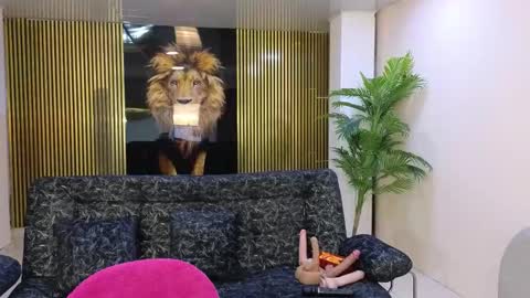 Snapshot of malen_fitnessmilf chatting on February 17, 2026, 12:12 pm malen_fitnessmilf online show from February 17, 2026, 12:12 pm