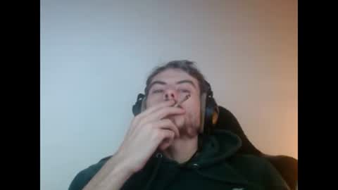 Snapshot of malenpc chatting on November 3, 2025, 7:15 pm malenpc online show from November 3, 2025, 7:15 pm