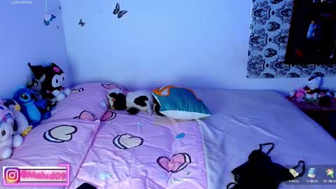   online show from September 9, 2025, 12:05 pm