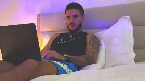 maluma09 online show from October 8, 2025, 8:50 pm