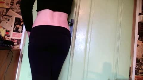 Snapshot of malvinkasen chatting on October 9, 2025, 9:40 am Anamalenka online show from October 9, 2025, 9:40 am