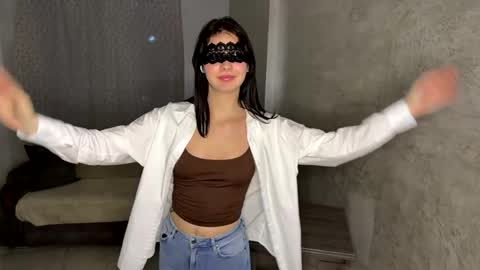 Elise Voss online show from May 9, 2026, 4:56 pm