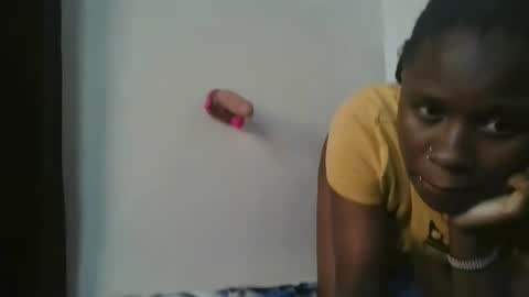 mamaa online show from April 10, 2026, 1:11 am