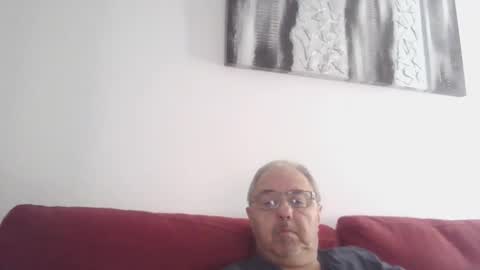 Snapshot of mambow99 chatting on October 12, 2025, 6:18 pm OLDMANFREE online show from October 12, 2025, 6:18 pm