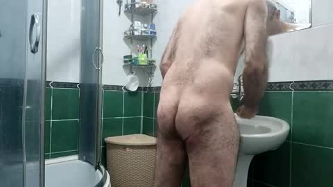 mamuka157 online show from February 10, 2026, 3:54 am