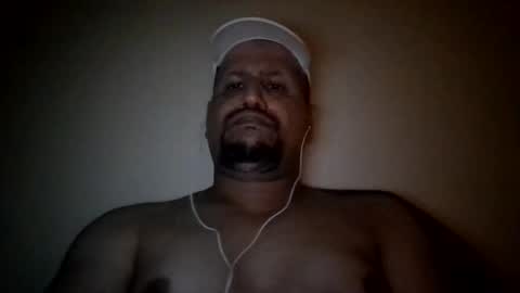 Man new online show from December 8, 2024, 5:33 pm