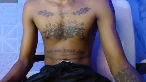 man_sant11 online show from May 15, 2026, 3:41 pm