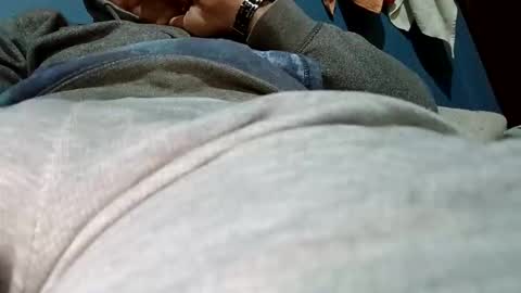 mandrilo7379 online show from February 2, 2026, 2:54 am