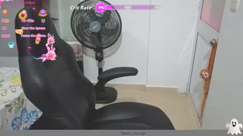 Snapshot of mandy_renzon1_ chatting on October 15, 2025, 7:14 pm M A N D Y online show from October 15, 2025, 7:14 pm