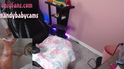 MandyBabyXXX online show from October 14, 2025, 8:42 pm