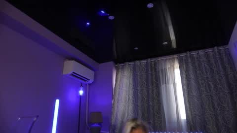 Anto Lovense is Active My pleasure is in your hands Private is Open online show from September 19, 2025, 6:37 am