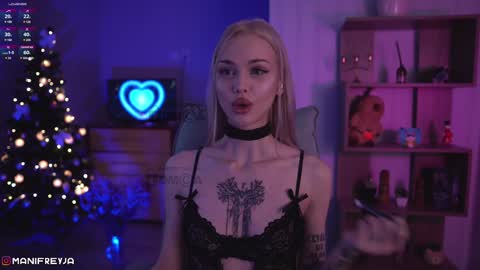 Amelie online show from January 6, 2025, 9:22 pm