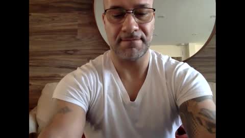 david 77977 online show from January 17, 2025, 4:47 pm