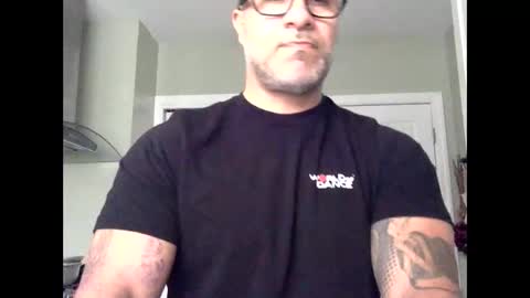 david 77977 online show from December 2, 2025, 4:13 pm