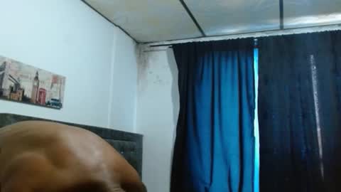 Snapshot of manolofitt chatting on January 8, 2025, 9:55 pm Manolo online show from January 8, 2025, 9:55 pm