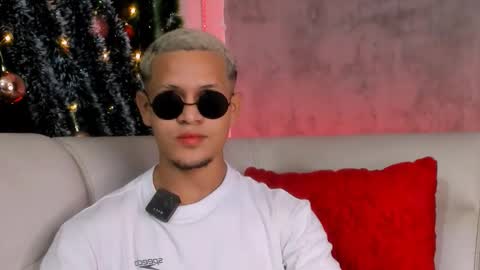 Manuel online show from December 5, 2025, 2:31 am