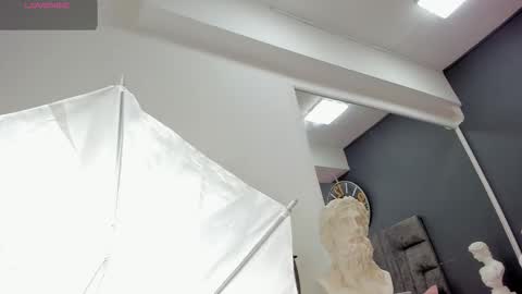 Snapshot of manuel_rivero chatting on March 3, 2026, 3:45 am Manuel Rivero online show from March 3, 2026, 3:45 am