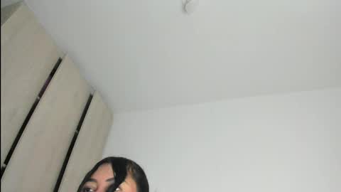 MANUELA online show from April 14, 2026, 1:39 pm