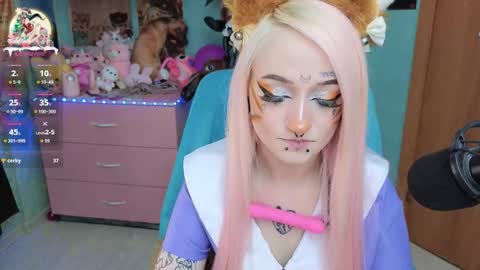 Manuela online show from January 16, 2026, 9:08 pm