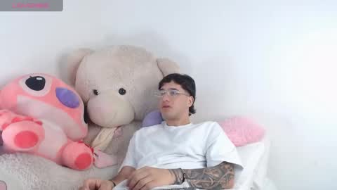 Manuel online show from May 16, 2026, 12:29 am
