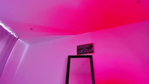 manuevans10 online show from February 12, 2025, 5:48 pm