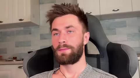 Manussa and Edward online show from March 19, 2026, 12:58 am