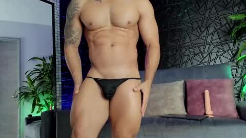 Snapshot of maofenix chatting on October 12, 2025, 9:30 am MAOFENIX online show from October 12, 2025, 9:30 am