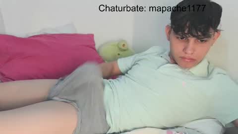 mapache1177 online show from April 24, 2026, 11:18 pm