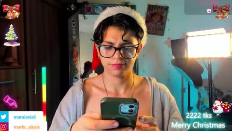 mar_alexis online show from December 21, 2025, 2:13 pm