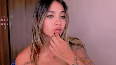 Snapshot of mara__ross chatting on February 26, 2025, 6:32 pm Mara Independent Model online show from February 26, 2025, 6:32 pm