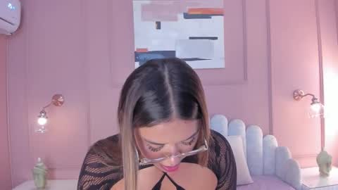 Snapshot of mara_brooks chatting on March 5, 2025, 6:56 pm Mara online show from March 5, 2025, 6:56 pm