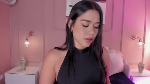 Snapshot of mara_brooks chatting on October 3, 2025, 6:49 pm Mara online show from October 3, 2025, 6:49 pm