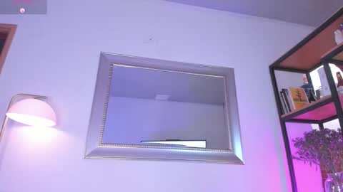 Mara  online show from November 29, 2025, 9:51 pm