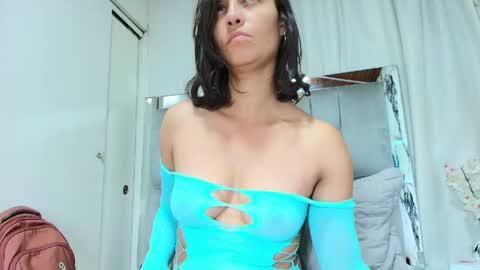 maraa_x online show from April 30, 2026, 11:38 am