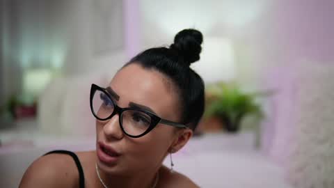  Mara  online show from January 25, 2025, 4:13 am