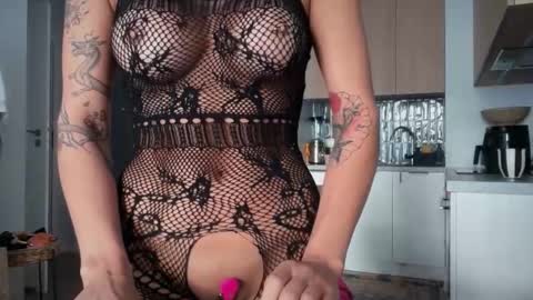 Marakuia online show from November 19, 2025, 8:14 am