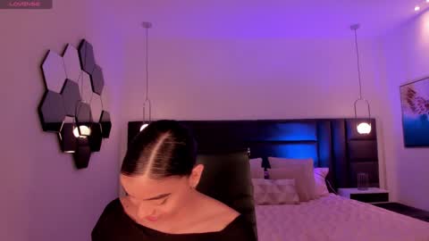 MARA  online show from January 5, 2025, 11:01 pm