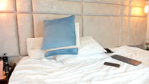 Mara Torres online show from January 5, 2025, 10:50 pm