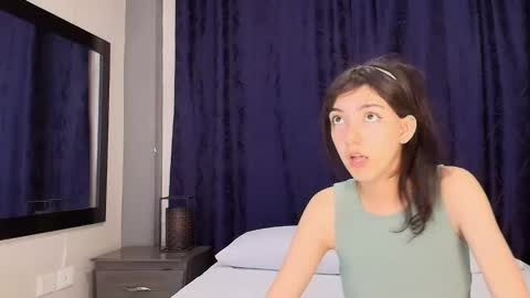 Snapshot of marcelaa_fox chatting on December 3, 2024, 8:06 pm Marcela online show from December 3, 2024, 8:06 pm